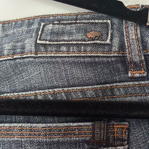 Buckle Buffalo brand flare jeans - Picture 7 of 8